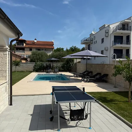 Feriehus Tatjana Mit Pool *